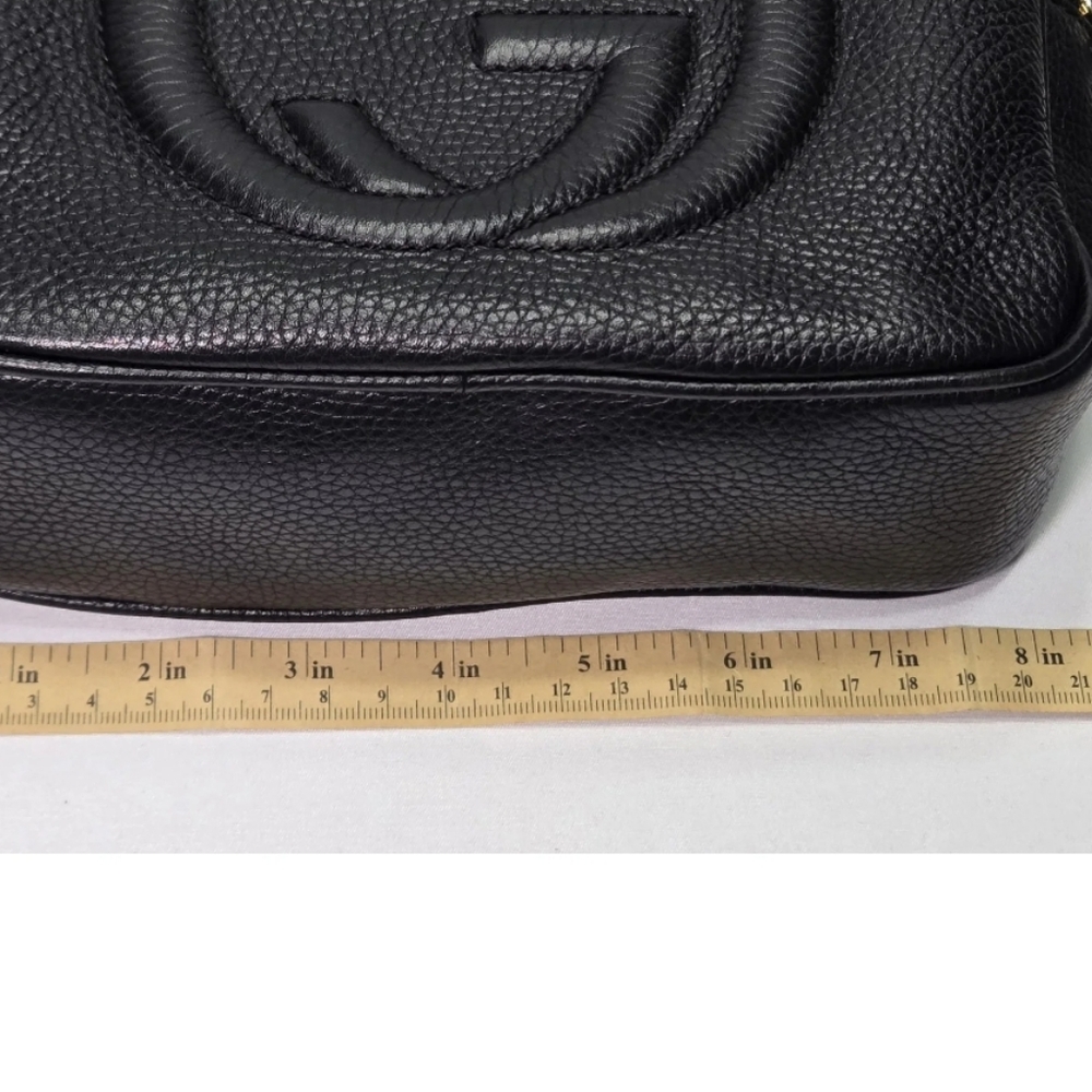 GUCCI Pebbled Calfskin Small SohoDisco Crossbody Bag - Picture 6 of 14